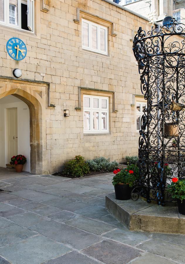 Hiding Space - St Catherine'S Hospital Apartments Bath Bagian luar foto