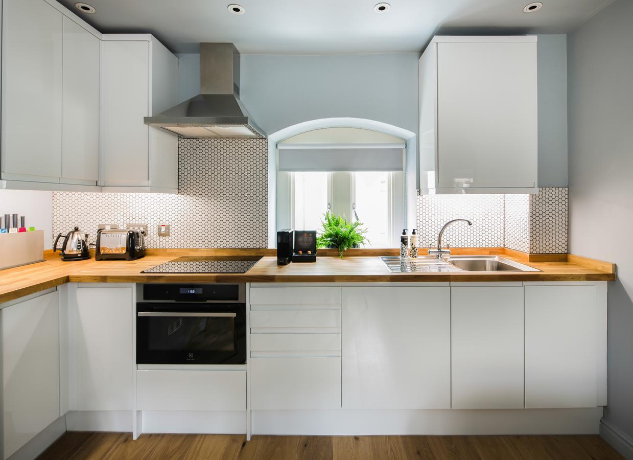 Hiding Space - St Catherine'S Hospital Apartments Bath Bagian luar foto