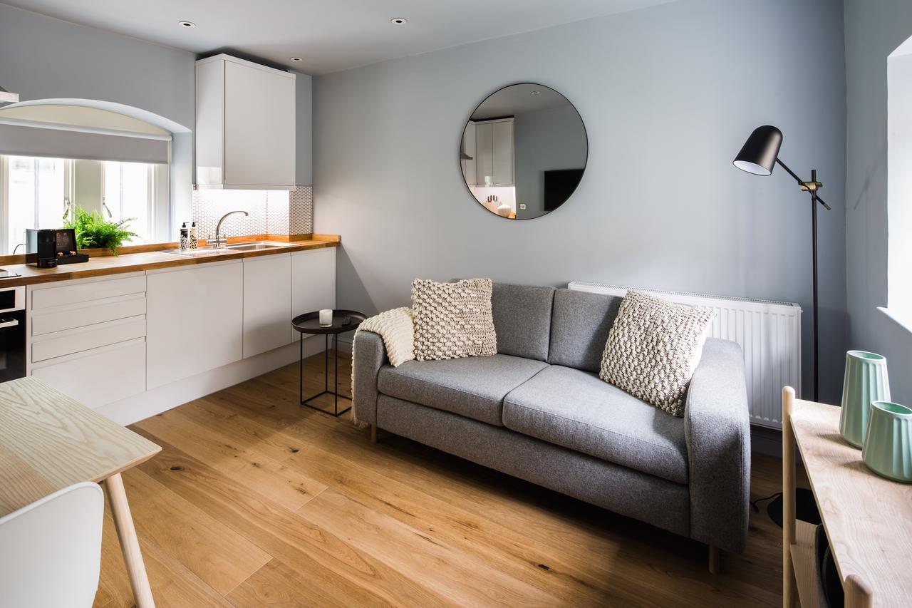 Hiding Space - St Catherine'S Hospital Apartments Bath Bagian luar foto