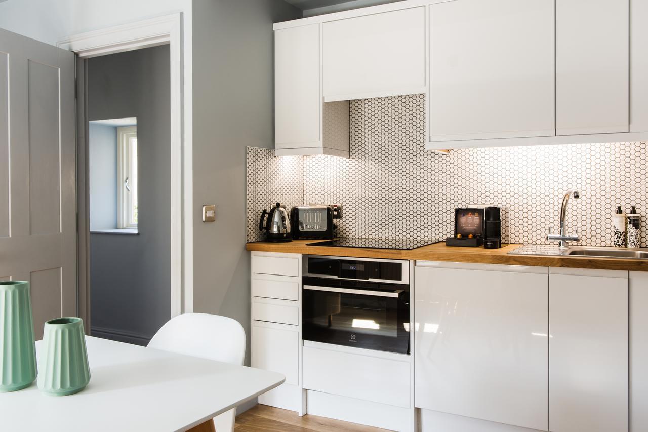 Hiding Space - St Catherine'S Hospital Apartments Bath Bagian luar foto