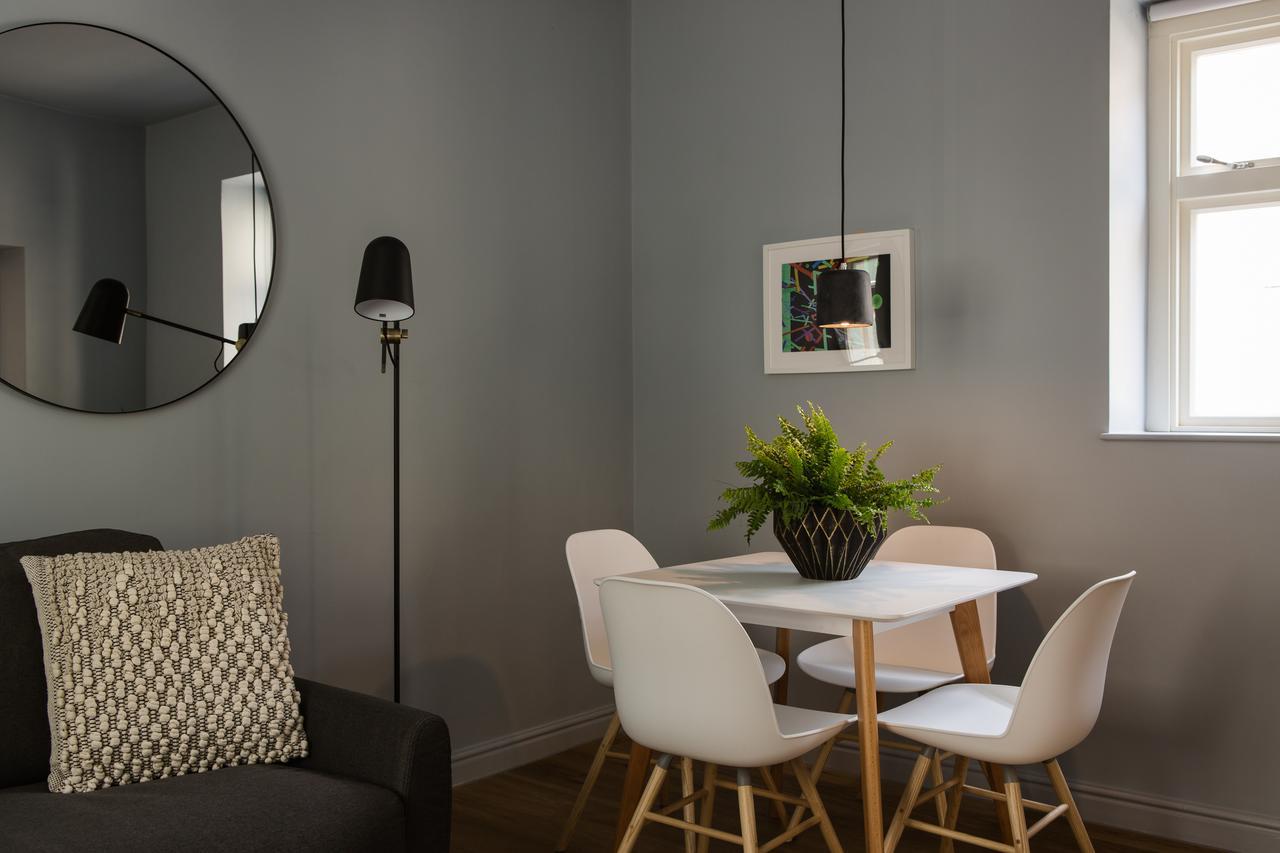 Hiding Space - St Catherine'S Hospital Apartments Bath Bagian luar foto